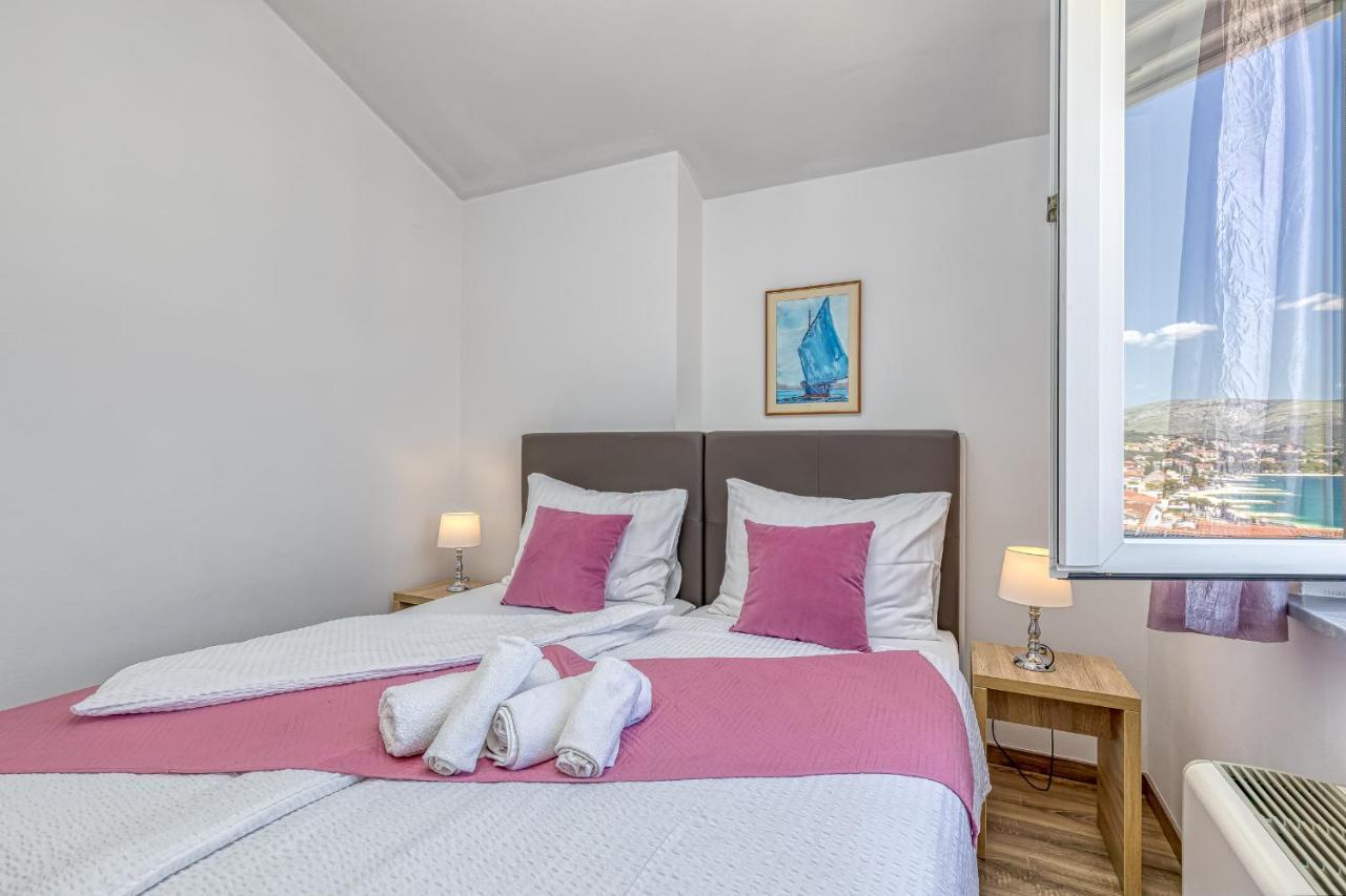 Island Resort Mihaela - Happy Rentals تروغير المظهر الخارجي الصورة